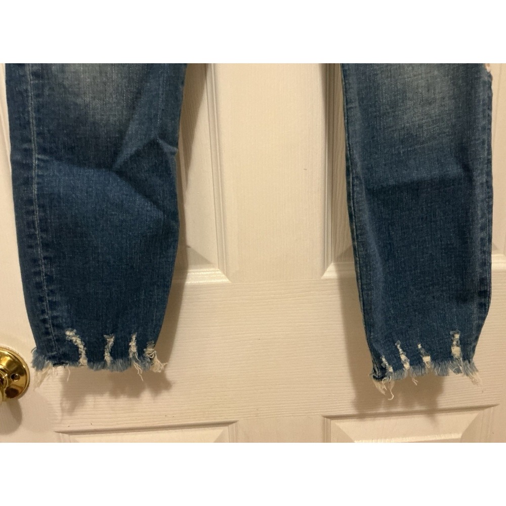 Abercrombie & Fitch Super Skinny Ankle High Rise Star Embroidered 4/27‎ Distress - Picture 5 of 10